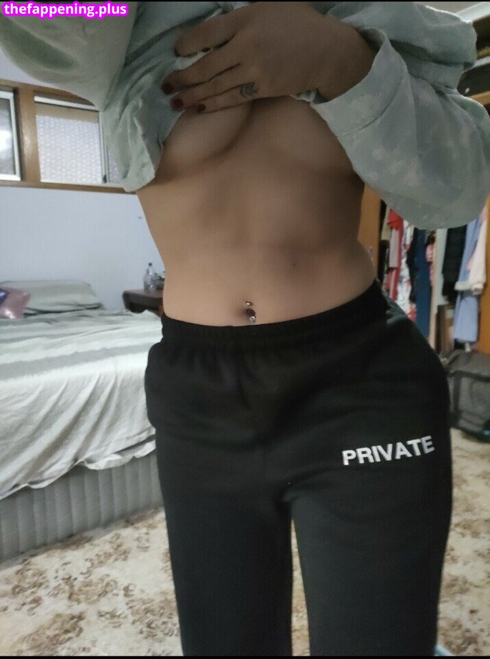 aa990 / https: / ik.aa990 Foto OnlyFans Desnuda #4