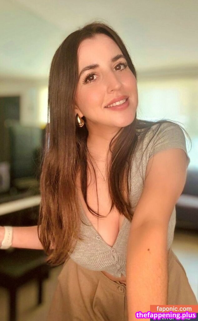 Aareni Asmr Nahá OnlyFans fotografie #5