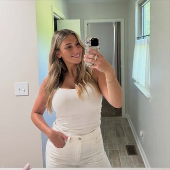 Full leaked Abbey wilson private onlyfans photo
