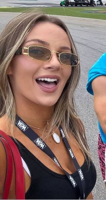 Anna Jay