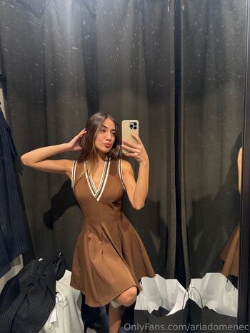 Full leaked Ariadomenec private onlyfans photo