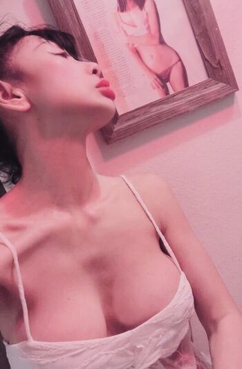 Full leaked Bai ling private onlyfans photo