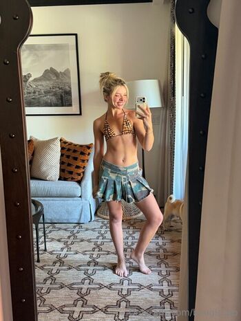 Full leaked Brie belle  page private onlyfans photo