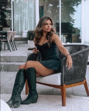 Full leaked Chelsea bradford private onlyfans photo