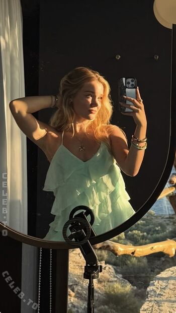Full leaked Chiara tews private onlyfans photo