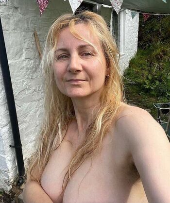 Full leaked Corrinne wicks page private onlyfans photo