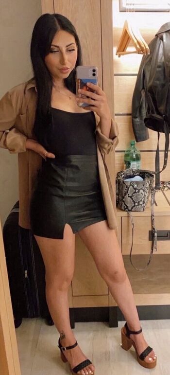 Full leaked Destinyyperez private onlyfans photo