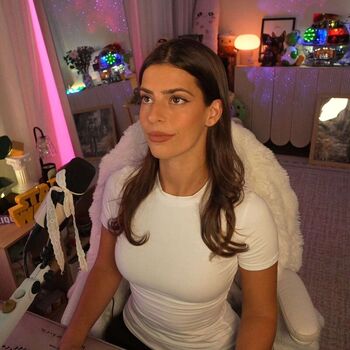 Full leaked Develique private onlyfans photo