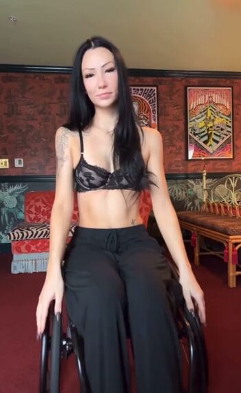 Full leaked Disabled girls private onlyfans photo