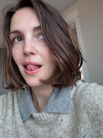 Ella Hunt