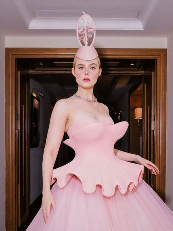 Full leaked Elle fanning private onlyfans photo