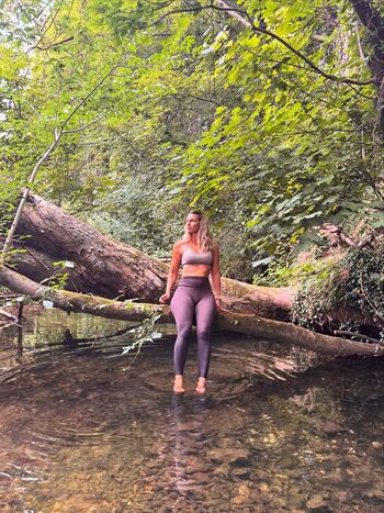 Full leaked Ellierosefitness private onlyfans photo