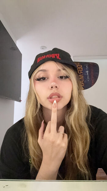 emikukis