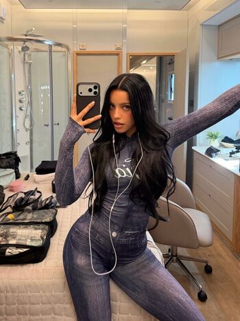 Full leaked Emilia mernes private onlyfans photo