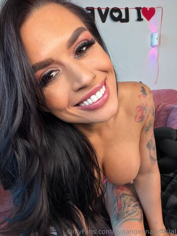 Eva Angelina