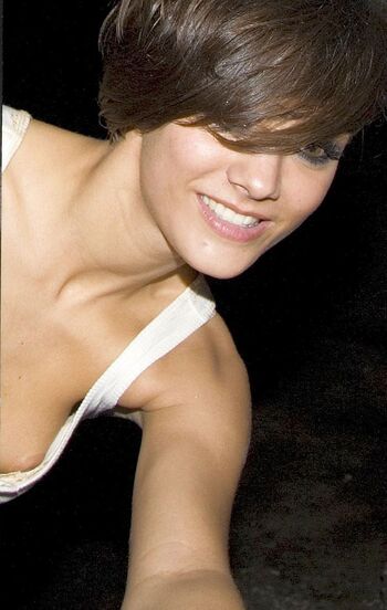 Full leaked Frankie bridge private onlyfans photo