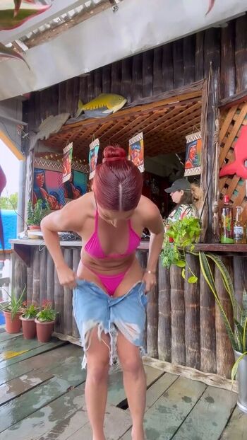 Full leaked Whostessa private onlyfans photo