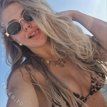 Full leaked Hey its mariie page private onlyfans photo