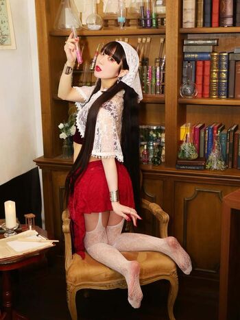 Himari Tsukishiro