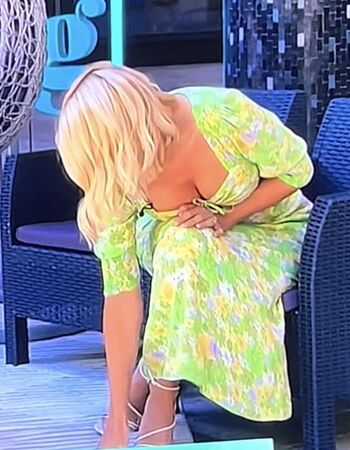 Full leaked Holly willoughby private onlyfans photo