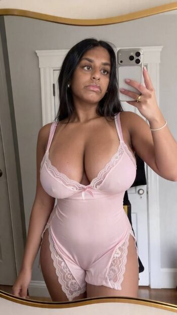 Full leaked Honeypot private onlyfans photo