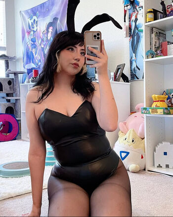 Full leaked Impossiblyeve page private onlyfans photo