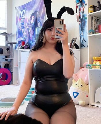 Full leaked Impossiblyeve page private onlyfans photo