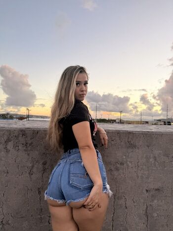Full leaked Isabella private onlyfans photo