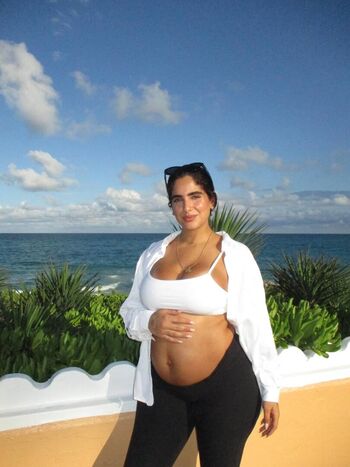 Full leaked Isabella ladera private onlyfans photo