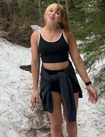 Full leaked Isla dawn page private onlyfans photo