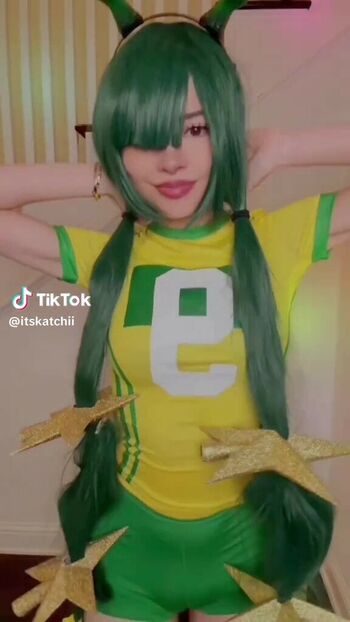 Full leaked Itskatchii private onlyfans photo