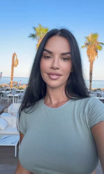 Full leaked Ivana knoll page private onlyfans photo