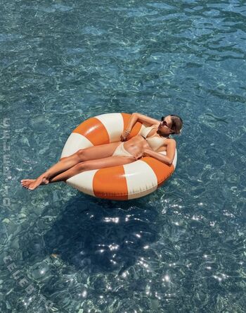 Full leaked Johanna jrr private onlyfans photo