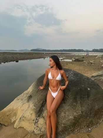 Full leaked Julie hwang page private onlyfans photo