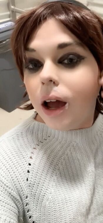 Full leaked Kaitycumcake private onlyfans photo