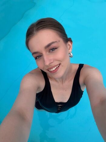 Full leaked Kate stretchandfit private onlyfans photo