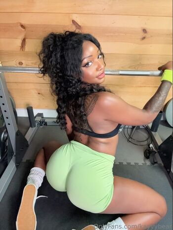 Full leaked Kay bear private onlyfans photo