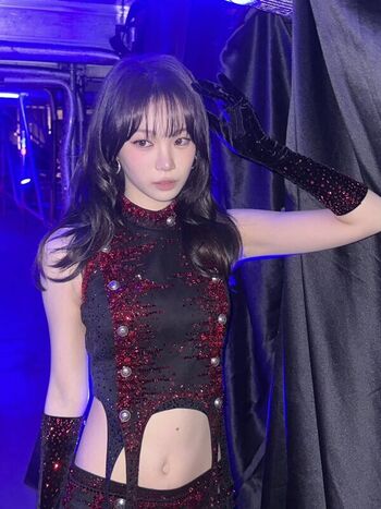 Full leaked Kim chaewon private onlyfans photo