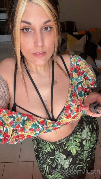 Laly Lauren