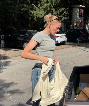 Full leaked Laura freigang private onlyfans photo