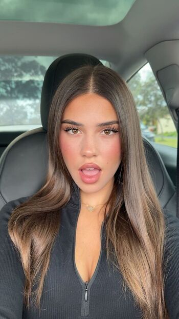 Full leaked Leah halton private onlyfans photo