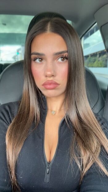 Full leaked Leah halton private onlyfans photo