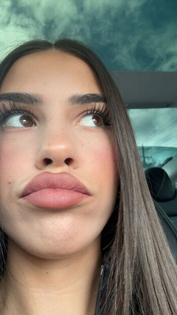 Full leaked Leah halton private onlyfans photo