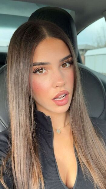 Full leaked Leah halton private onlyfans photo