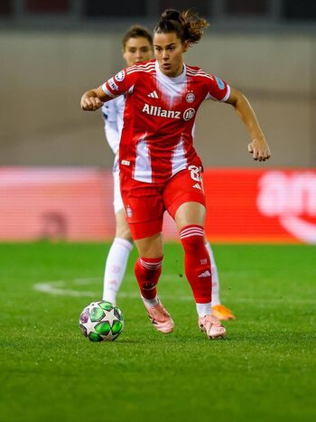 Lena Oberdorf