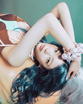 lia_loves___