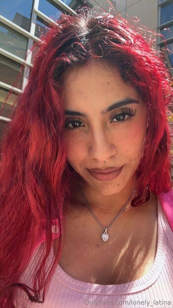 lonely_latina