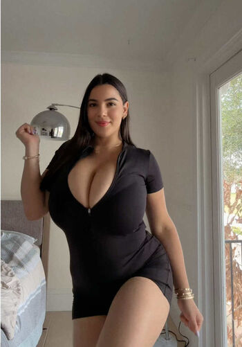 Full leaked Chiara achiropita/ private onlyfans photo