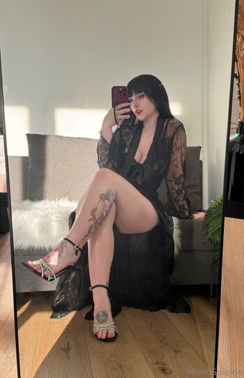 Full leaked Itsemilykent/ private onlyfans photo