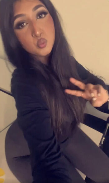 Miss Viv